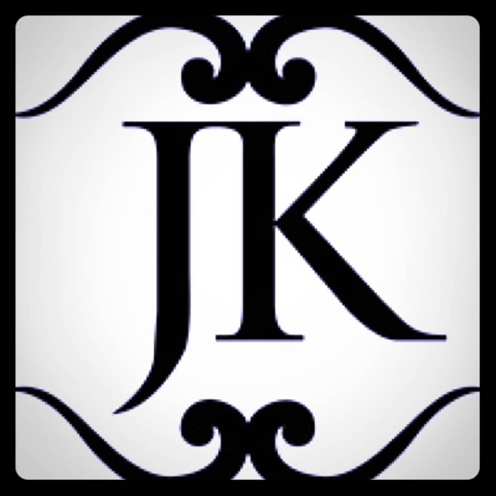 MEET YOUR POSHER —-Jo Kat 🐾